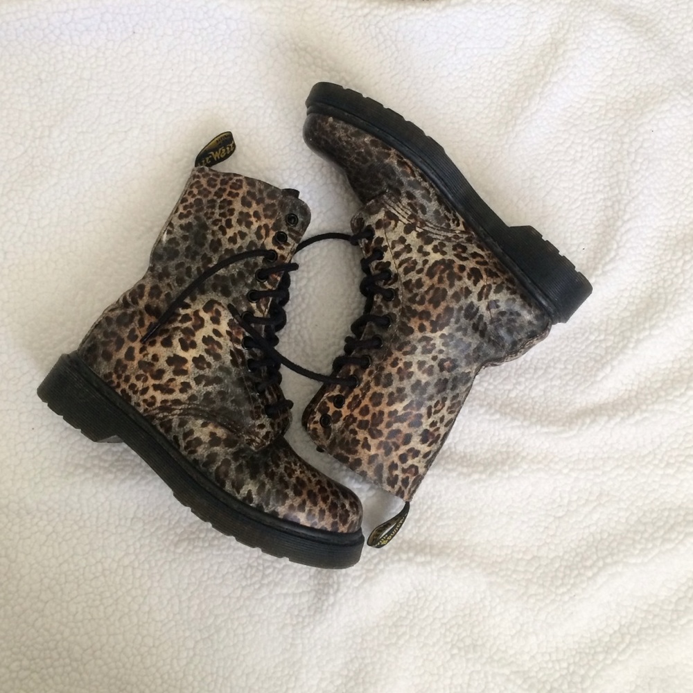 ✨🐯CHEETAH PRINT DR. MARTENS🐯✨